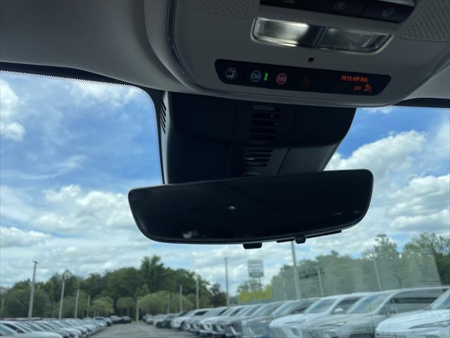 2026 GMC Acadia Denali FWD