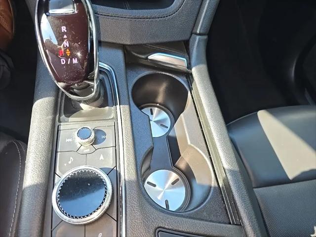 2024 Cadillac XT5 FWD Premium Luxury