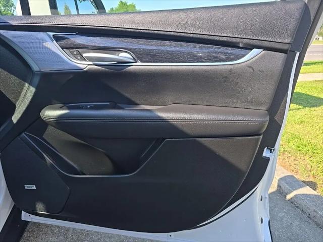 2024 Cadillac XT5 FWD Premium Luxury