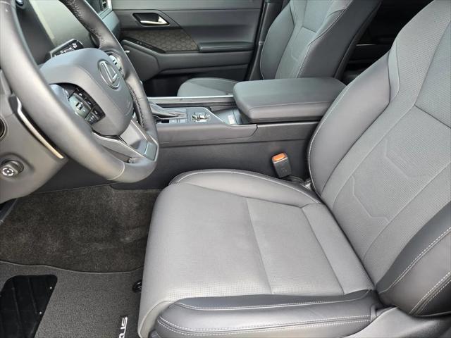2025 Lexus GX 550 Luxury+