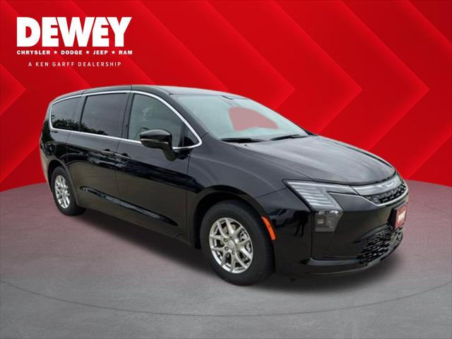 2027 Chrysler Pacifica Select for sale in Ankeny, IA
