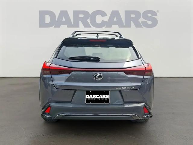 2023 Lexus UX 250h F SPORT Design