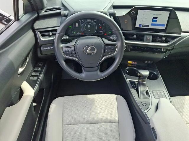 2023 Lexus UX 250h F SPORT Design