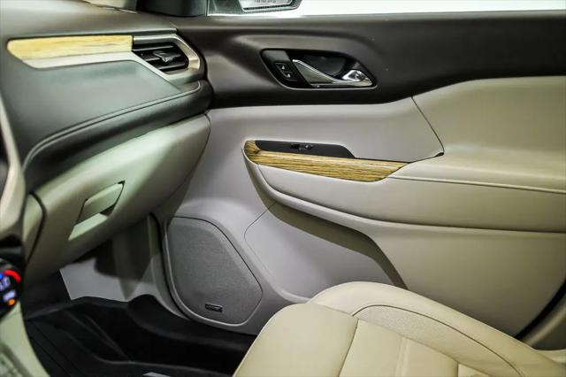 2018 GMC Acadia Denali