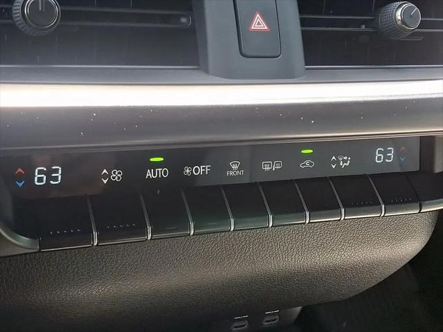 2023 Lexus UX 250h UX 250h