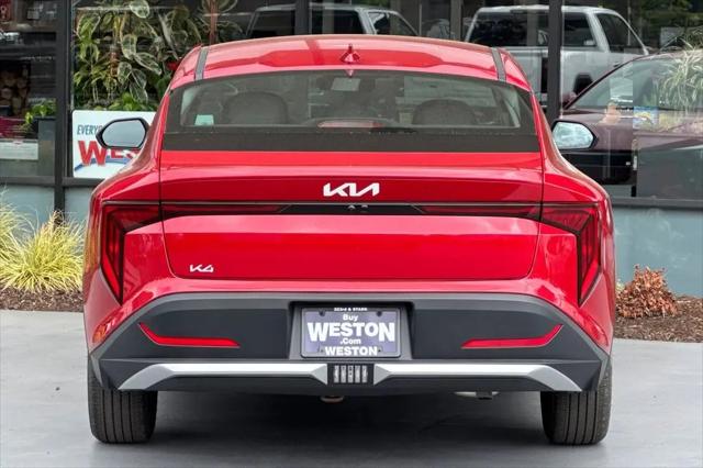 2026 Kia K4 LXS