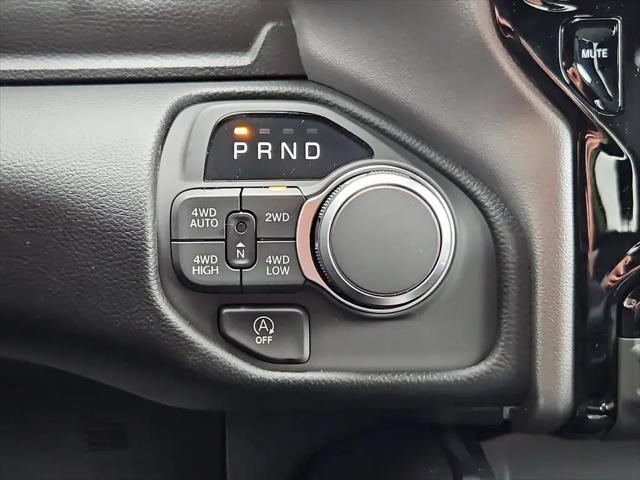 2026 Ram 1500 Big Horn Crew Cab 4x4 5'7" Box