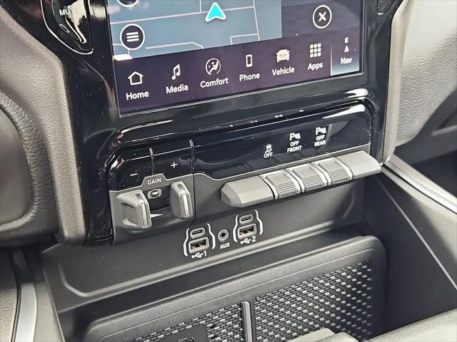 2026 Ram 1500 Big Horn Crew Cab 4x4 5'7" Box