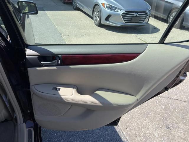2004 Lexus ES 330 ES 330