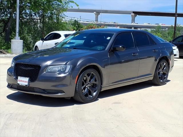 2021 Chrysler 300 Touring