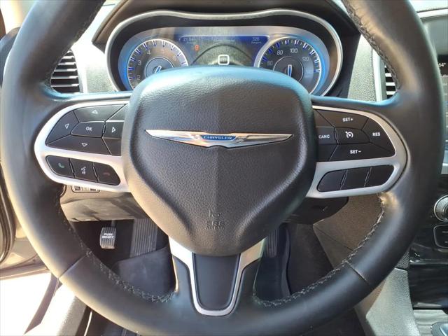 2021 Chrysler 300 Touring