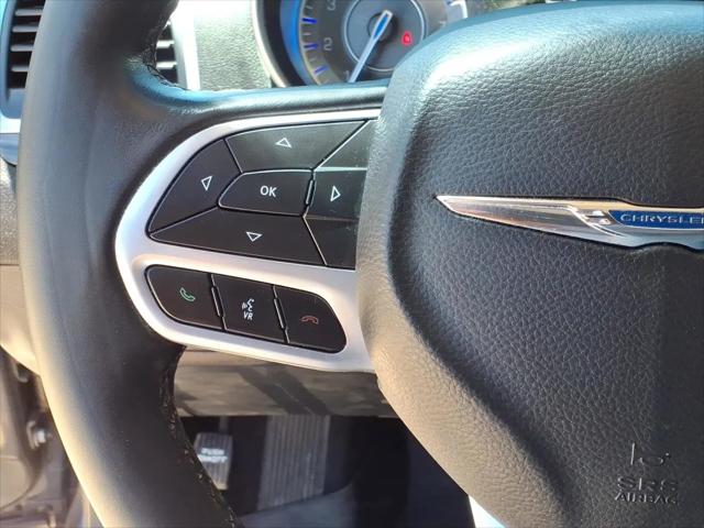 2021 Chrysler 300 Touring