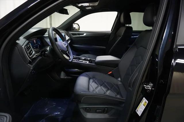 2026 Volkswagen Atlas Cross Sport SE with Technology