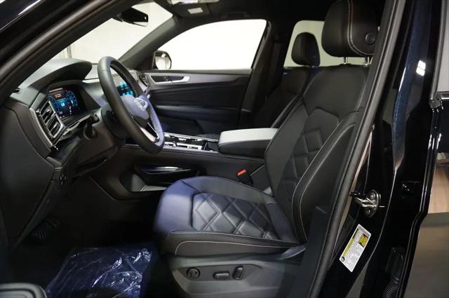 2026 Volkswagen Atlas Cross Sport SE with Technology
