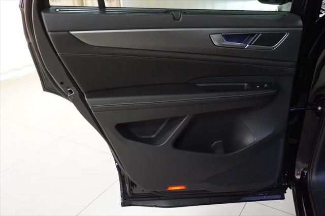 2026 Volkswagen Atlas Cross Sport SE with Technology
