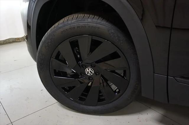 2026 Volkswagen Atlas Cross Sport SE with Technology
