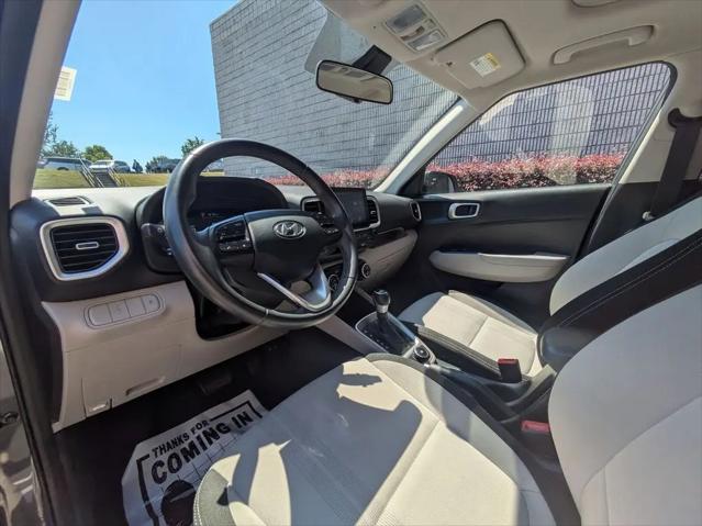 2025 Hyundai Venue SEL