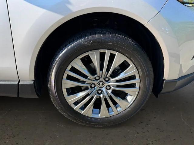 2023 Toyota Venza Limited
