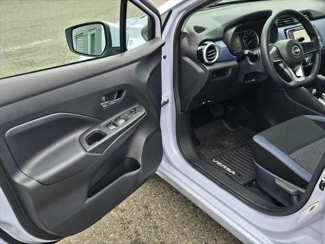2024 Nissan Versa 1.6 SV
