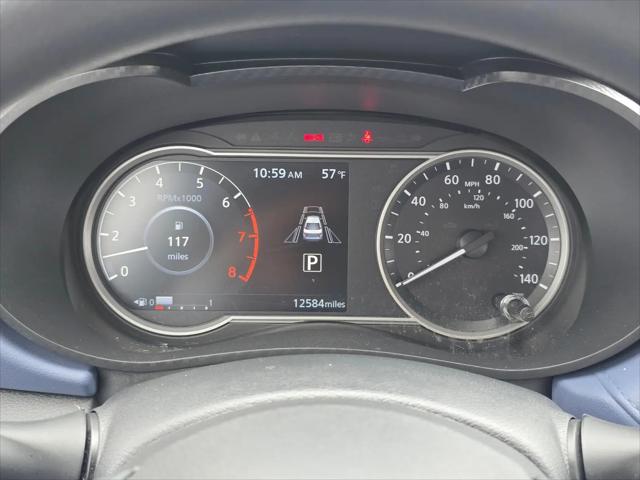 2024 Nissan Versa 1.6 SV