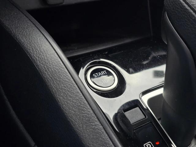 2024 Nissan Versa 1.6 SV