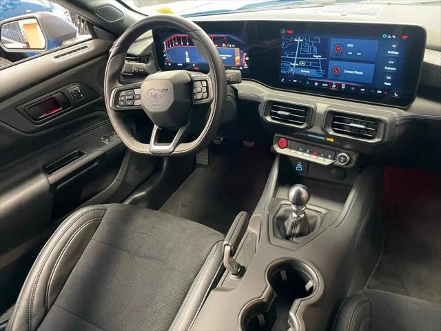 2025 Ford Mustang Dark Horse Fastback