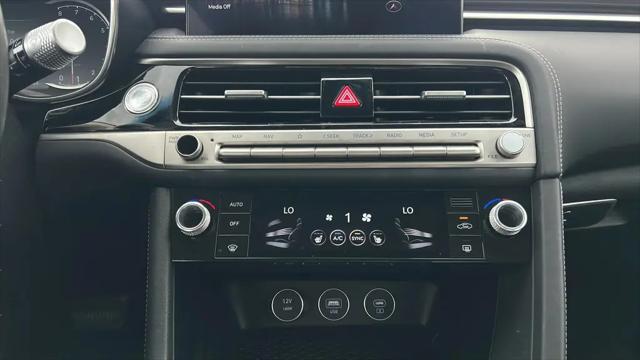 2025 Genesis G70 2.5T RWD