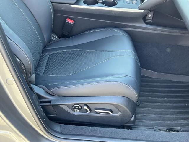 2025 Acura TLX Technology Package