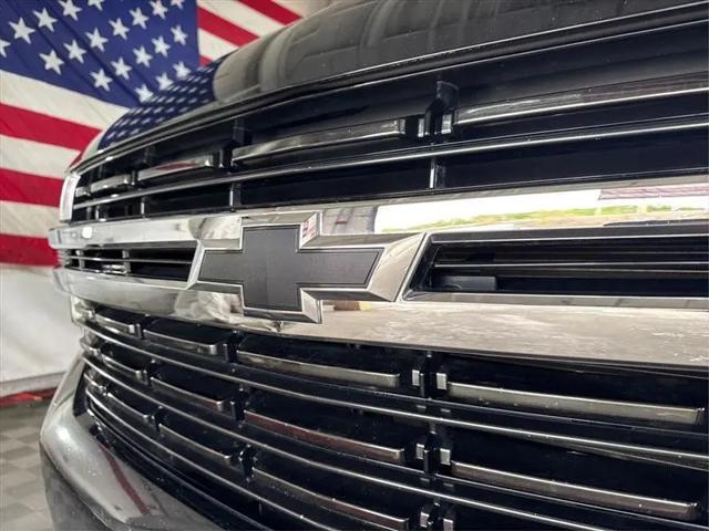 2022 Chevrolet Suburban RST