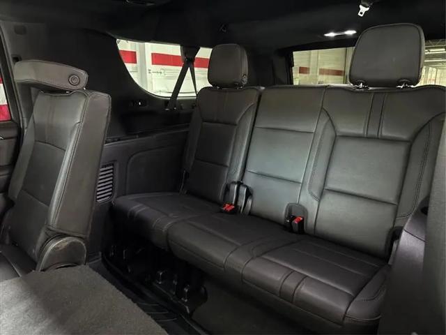 2022 Chevrolet Suburban RST
