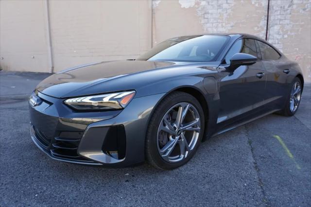 2023 Audi e-tron GT Premium Plus quattro