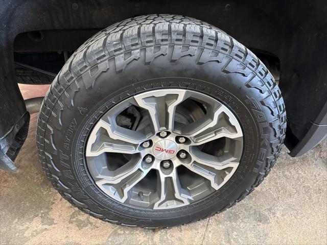 2024 GMC Sierra 1500 4WD Crew Cab Short Box SLT