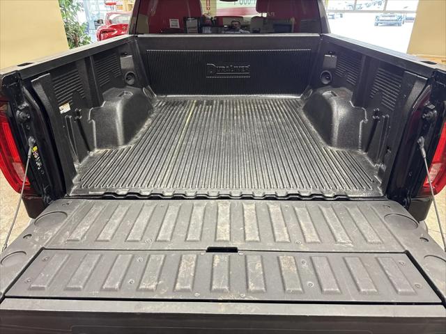 2024 GMC Sierra 1500 4WD Crew Cab Short Box SLT