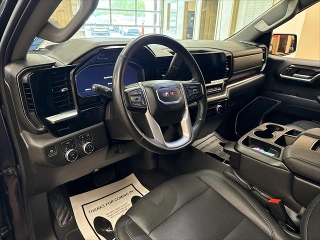 2024 GMC Sierra 1500 4WD Crew Cab Short Box SLT