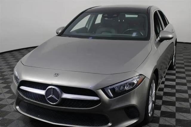2019 Mercedes-Benz A 220 A 220