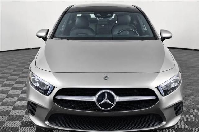 2019 Mercedes-Benz A 220 A 220