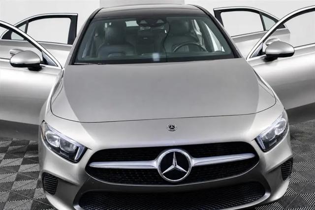 2019 Mercedes-Benz A 220 A 220