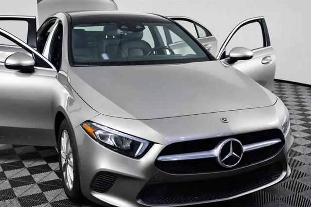2019 Mercedes-Benz A 220 A 220