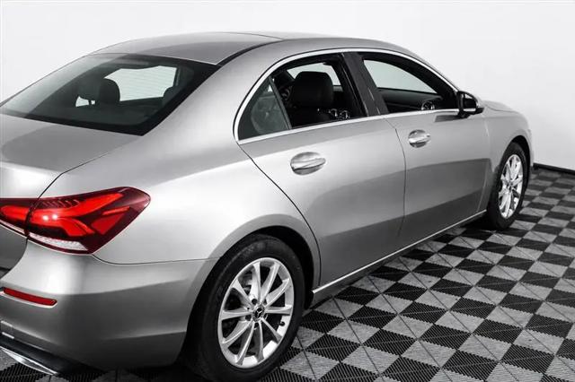 2019 Mercedes-Benz A 220 A 220