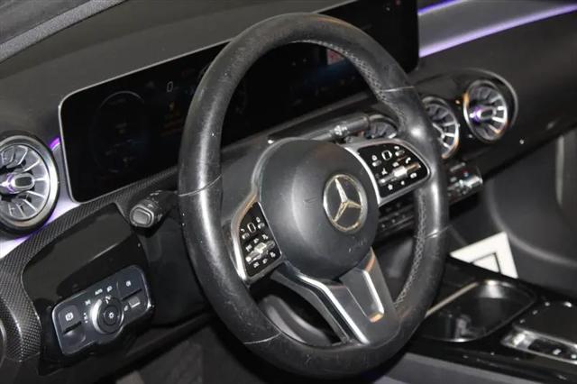 2019 Mercedes-Benz A 220 A 220