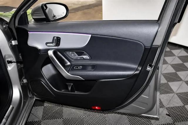 2019 Mercedes-Benz A 220 A 220