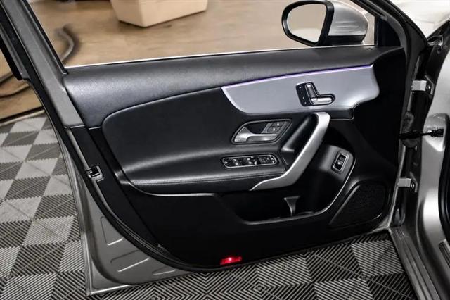 2019 Mercedes-Benz A 220 A 220
