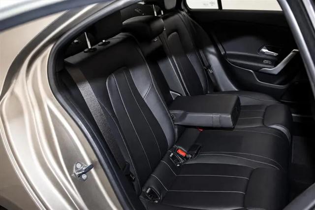 2019 Mercedes-Benz A 220 A 220