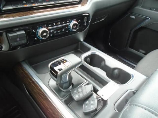 2025 GMC Sierra 1500 2WD Double Cab Standard Box Elevation