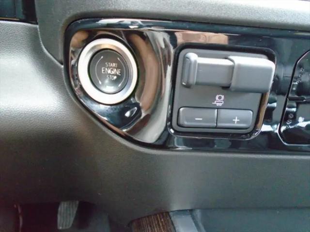 2025 GMC Sierra 1500 2WD Double Cab Standard Box Elevation