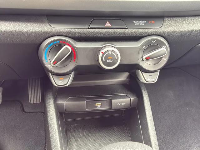 2023 Kia Rio LX