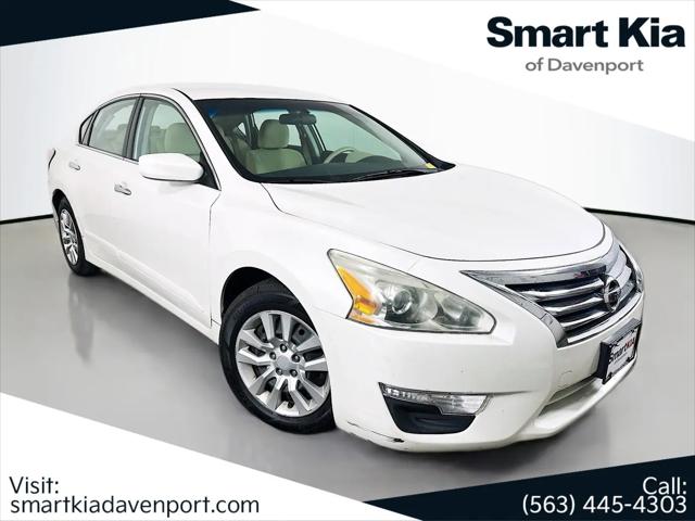 2015 Nissan Altima 2.5 S for sale in Davenport, IA