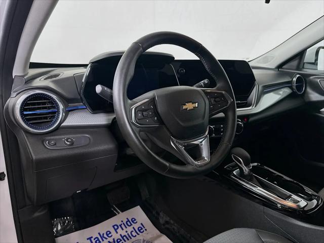 2024 Chevrolet Trax FWD LT