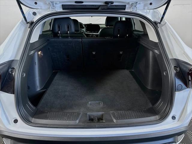 2024 Chevrolet Trax FWD LT
