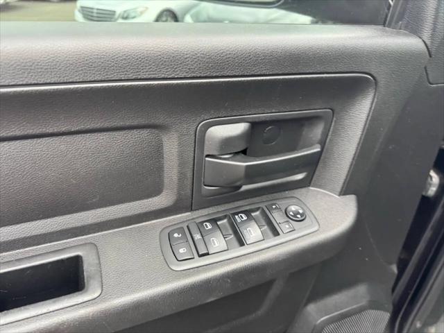 2018 Ram 2500 Tradesman Crew Cab 4x4 8' Box